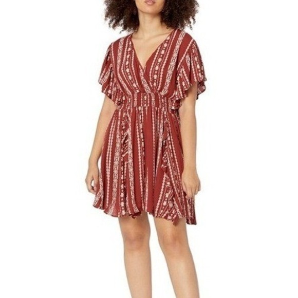 Angie Dresses & Skirts - Angie Women's V Neck Flutter Sleeve‎ Dress - S NWOT